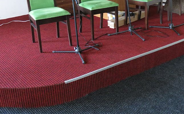 kaucuk tabanlı akustik halı zemin kaplama